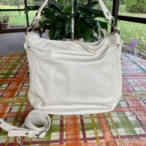 COACH Leather Hobo Shoulderbag